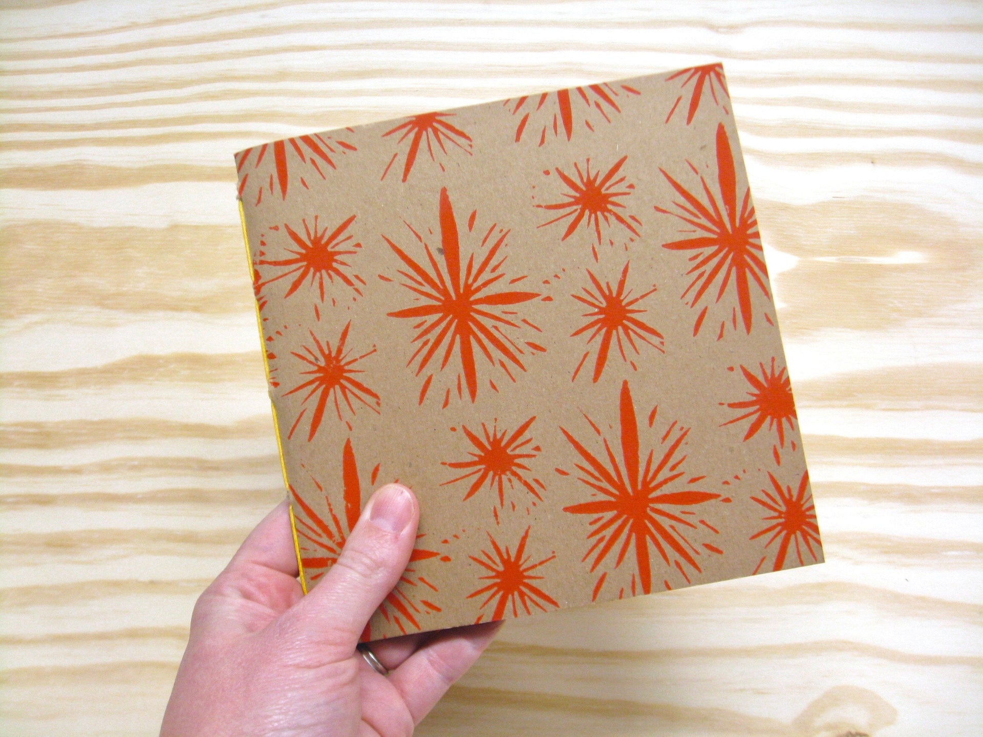 Lemuette  Red Starburst Square Sketchbook Journal